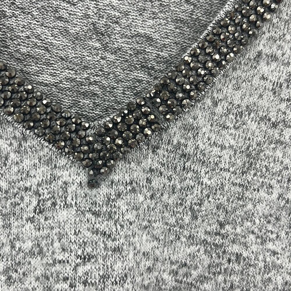 Just in 💫| Juicy Couture Rhinestone Embellishment Women's Pullover Top - Picture 4 of 9